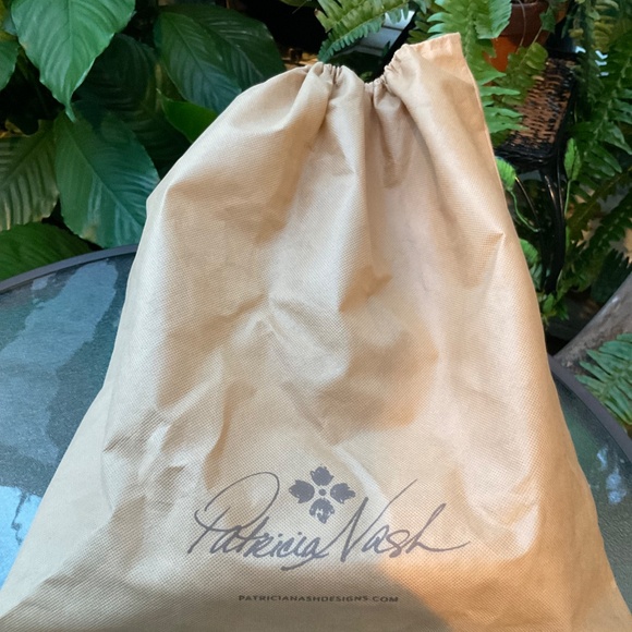 Patricia Nash Laureana Scalloped Raffia Satchel Blush Pink NWT - Picture 7 of 7